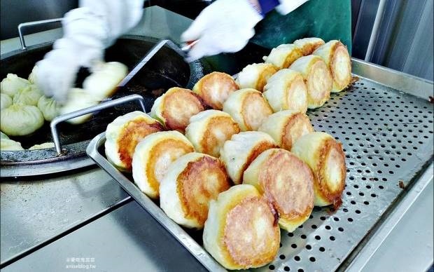 台北美食「張記韮菜水煎包」Blog遊記的精采圖片