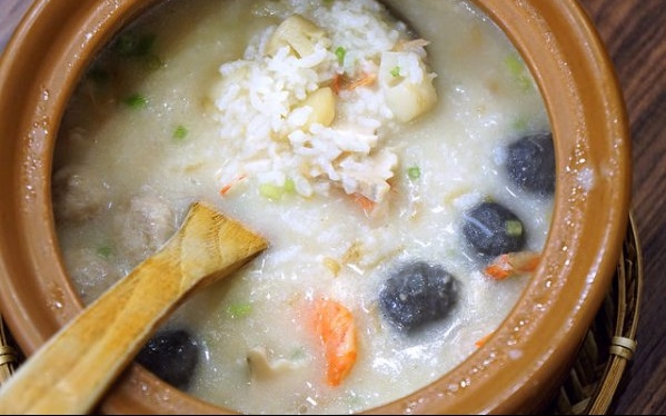 台北美食「六必居潮州沙鍋粥(中山路總店)」Blog遊記的精采圖片