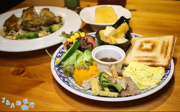 台北美食「翁林林Cafe」Blog遊記的精采圖片
