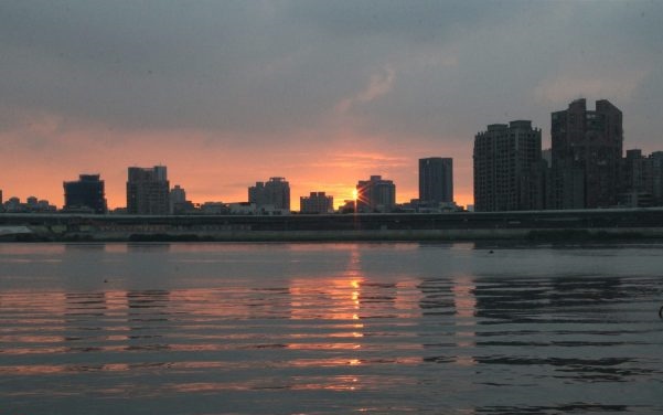 「大稻埕碼頭(延平河濱公園)」Blog遊記的精采圖片