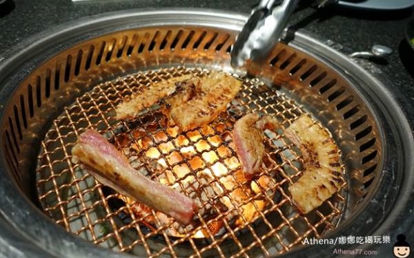 「清潭洞韓式燒烤」Blog遊記的精采圖片